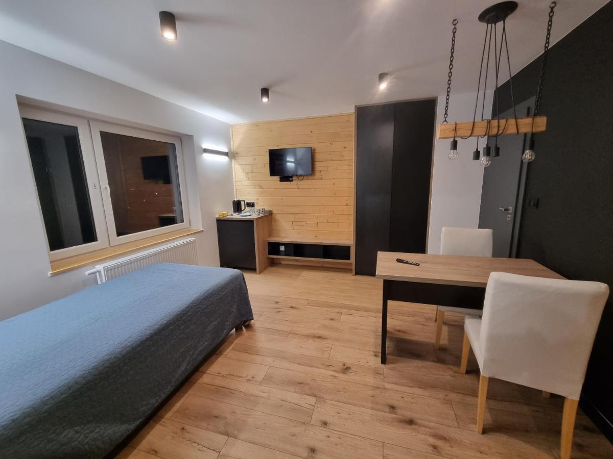 Karpielowka 77 Pokoje Goscinne Koscielisko Bagian luar foto